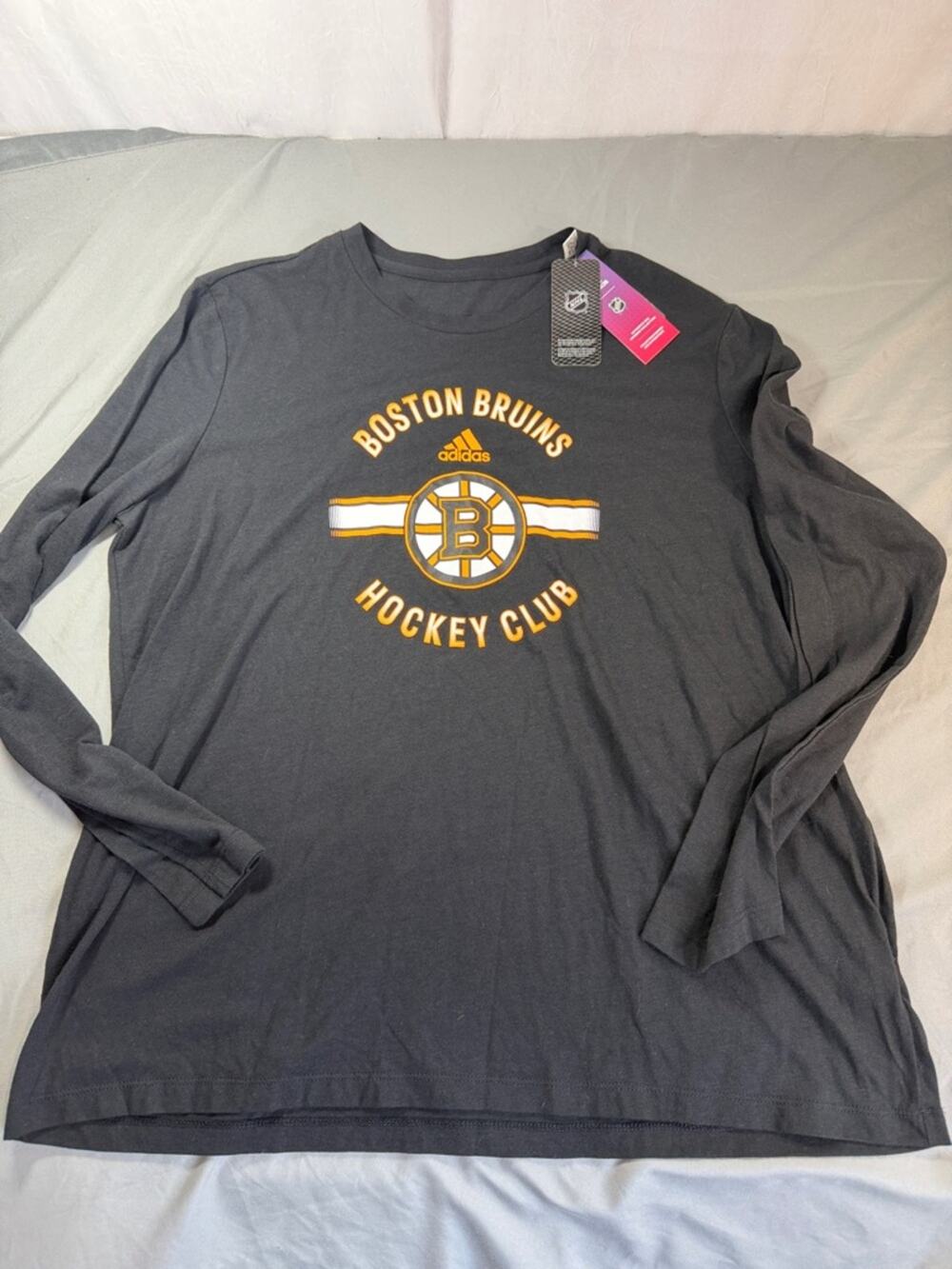 Adidas Black Boston Bruins Long-Sleeve Hockey Club Tee women's size XL NWT